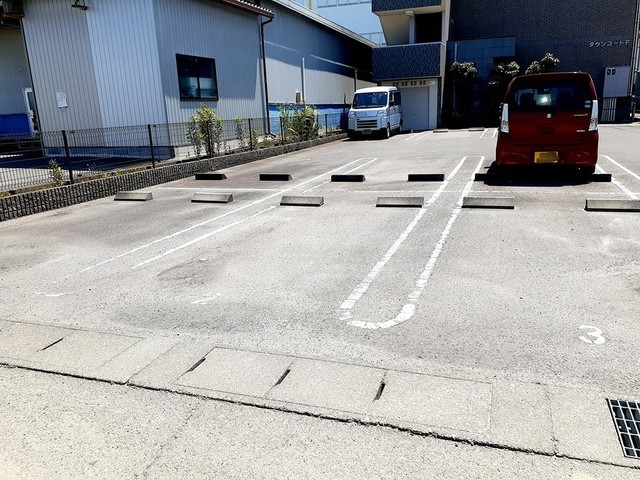 2/8 駐車場