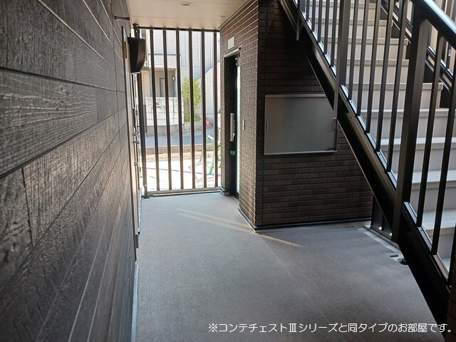 14/20 エントランス