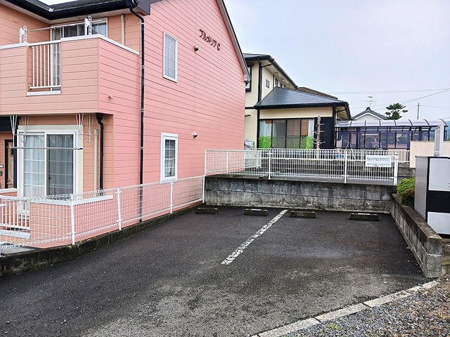 14/20 駐車場