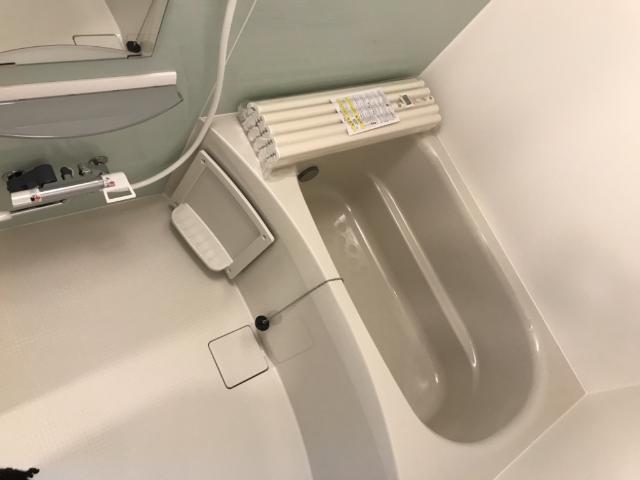 15/27 浴室