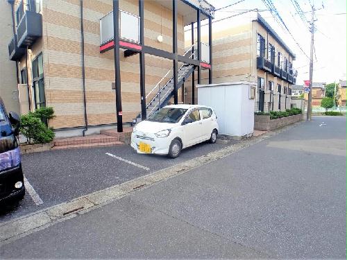 2/2 駐車場