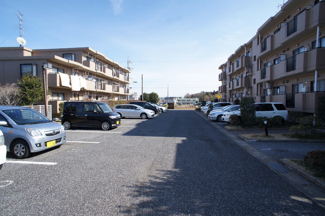 21/22 駐車場