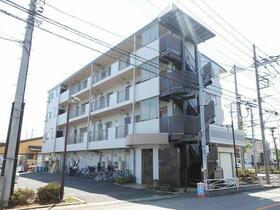 17/17 エントランス