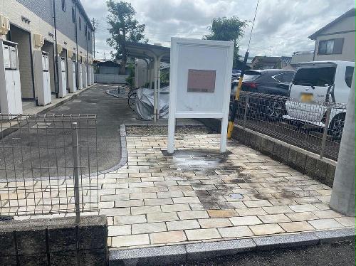 14/14 エントランス