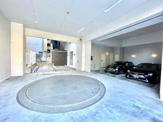 20/23 駐車場