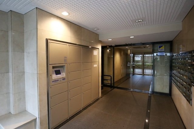 3/4 エントランス