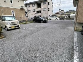 3/3 駐車場