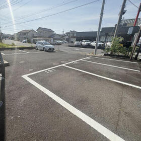 2/2 駐車場