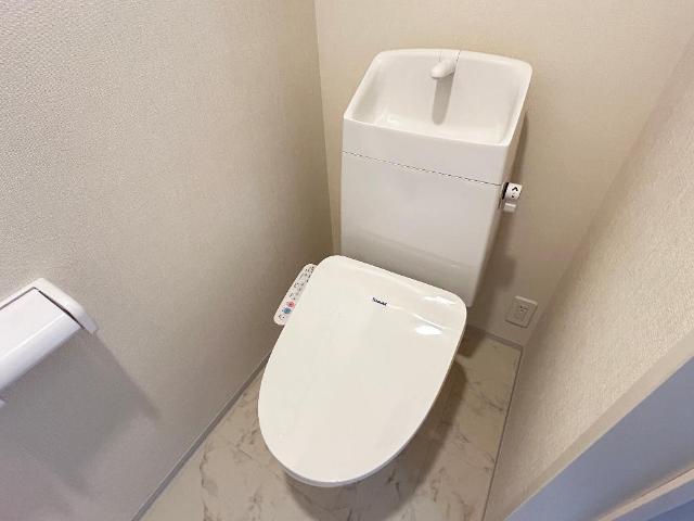 16/21 トイレ