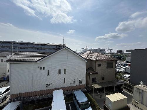 14/21 駐車場