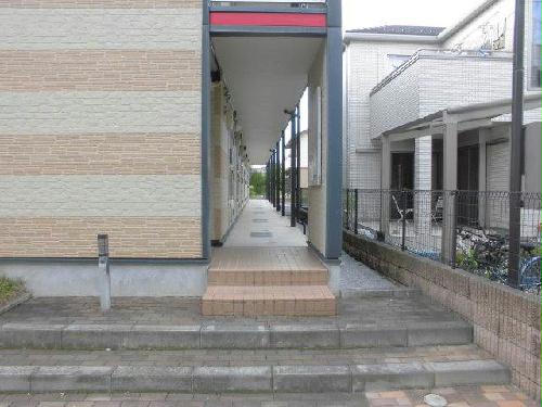 13/24 エントランス
