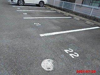 14/14 駐車場