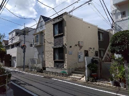 14/14 エントランス