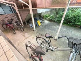 2/2 エントランス