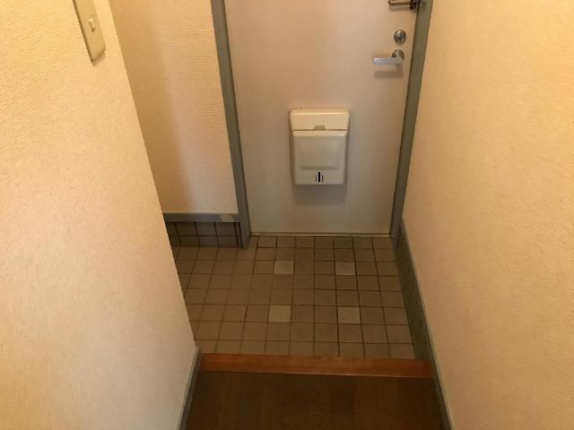 22/30 エントランス