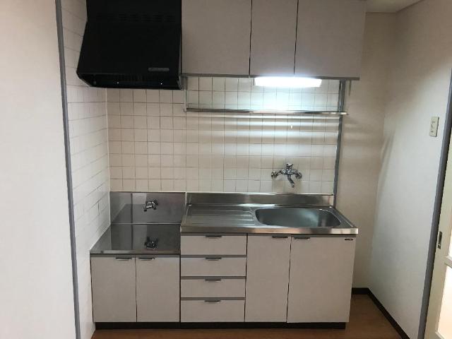 13/30 キッチン
