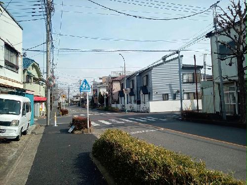 13/14 駐車場