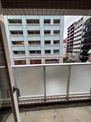 14/16 バルコニー