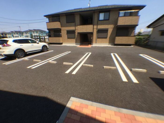 15/23 駐車場