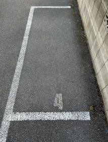 5/5 駐車場