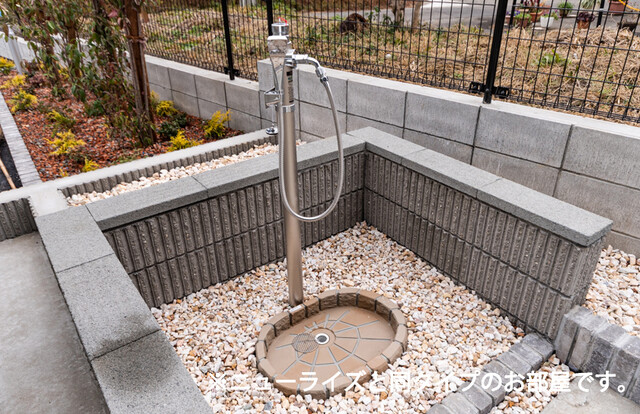 13/19 駐車場