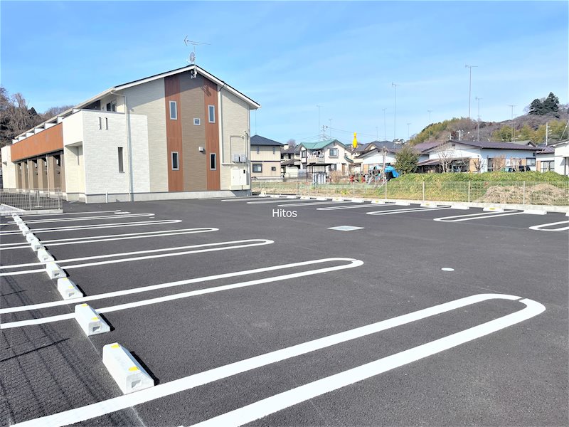 17/18 駐車場