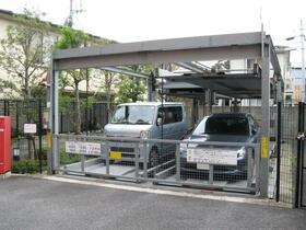 3/3 駐車場