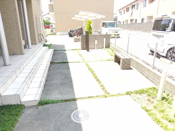 2/3 エントランス