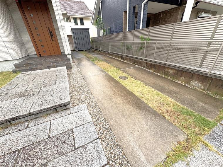 19/19 駐車場
