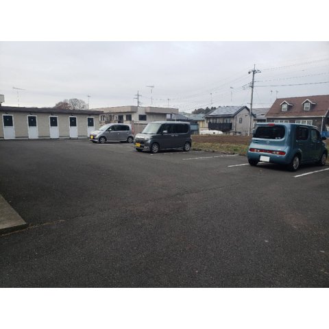 2/2 駐車場