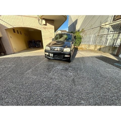 26/26 駐車場