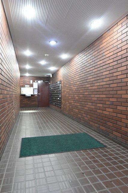 4/5 エントランス