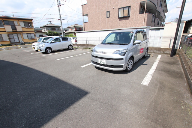 2/2 駐車場