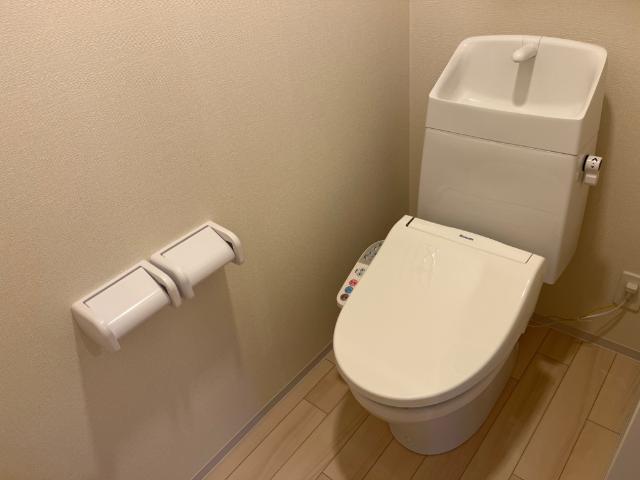 14/30 トイレ