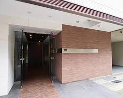 2/2 エントランス