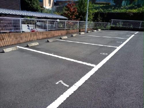 14/22 駐車場