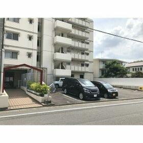 8/11 駐車場