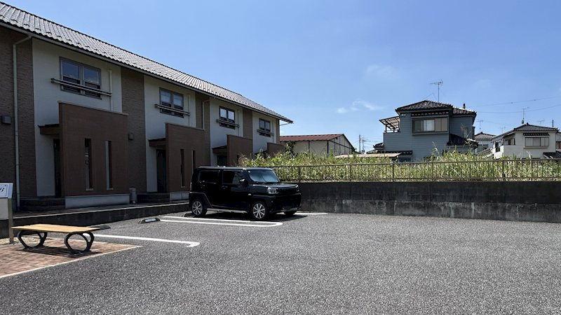 3/3 駐車場