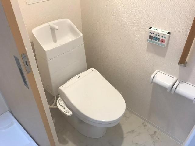 14/30 トイレ