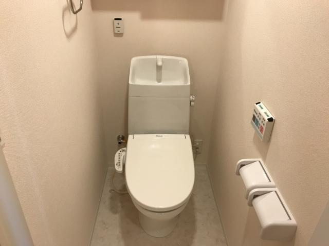 18/24 トイレ