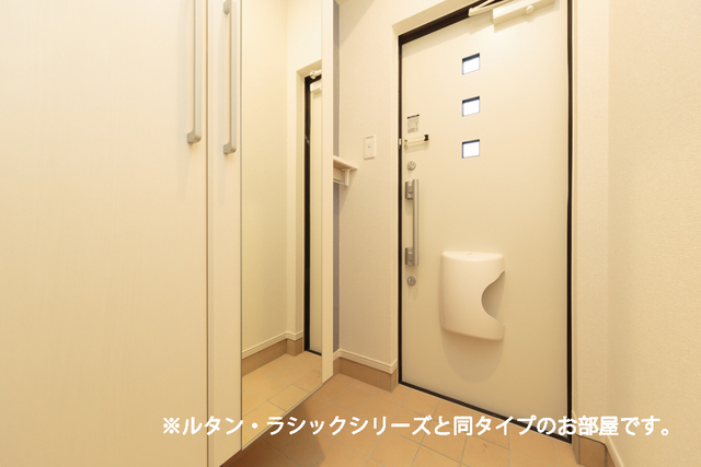 8/22 玄関