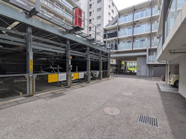 24/30 駐車場