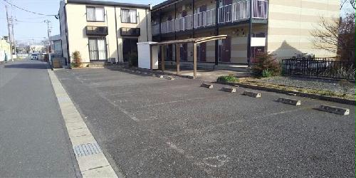 14/17 駐車場