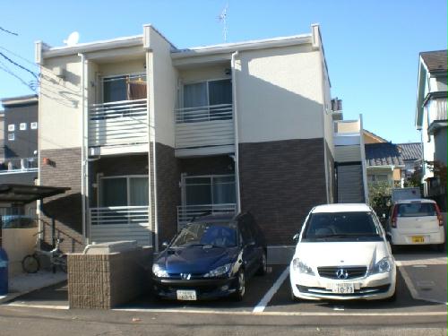 14/14 駐車場