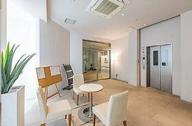 3/4 室内