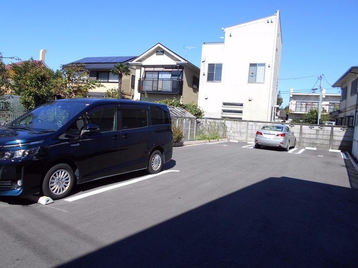 3/3 駐車場
