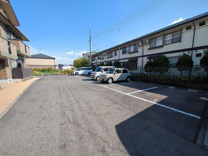 17/24 駐車場