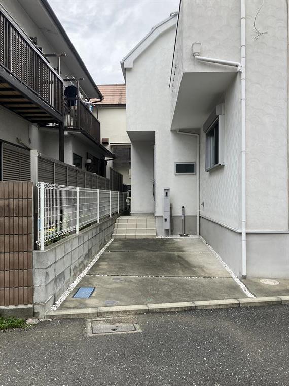 2/3 エントランス