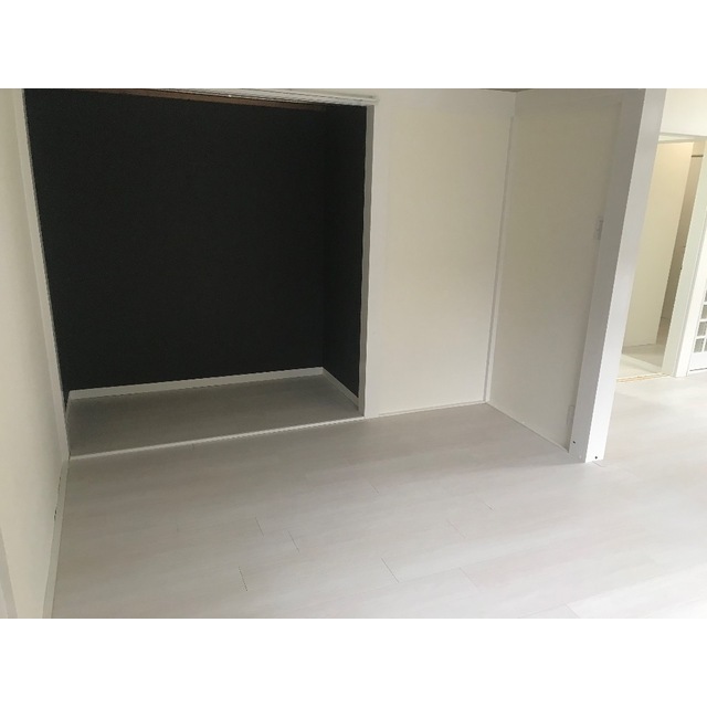 16/20 室内