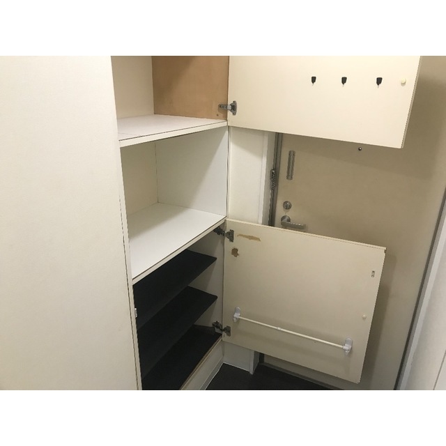 18/20 室内